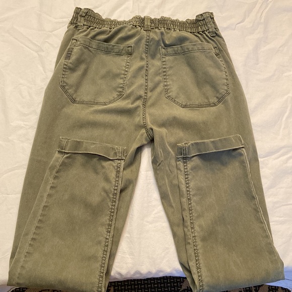 Paige Christy Pants, size 26 - Picture 8 of 9
